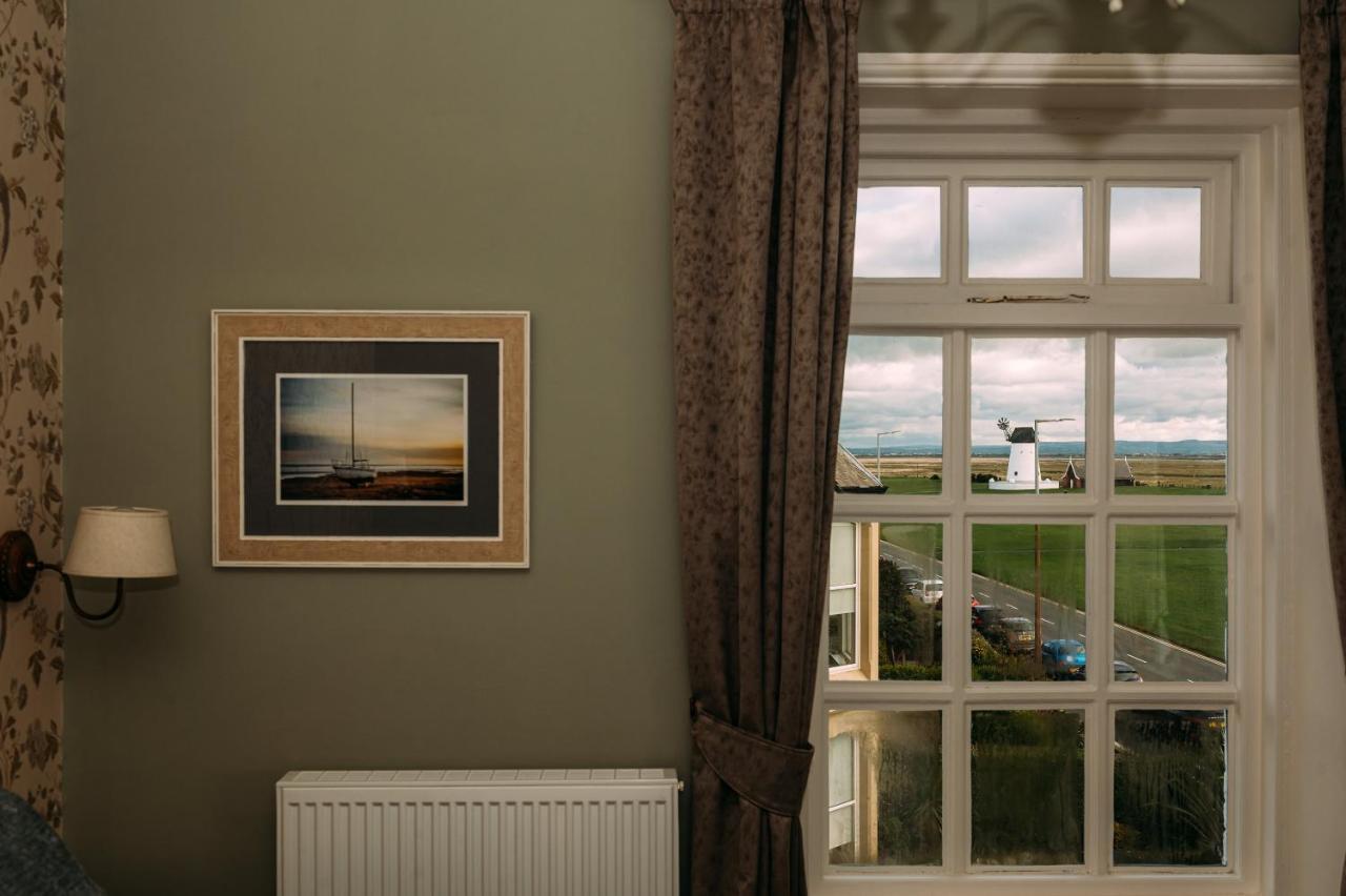 The Queens Hotel Lytham St Annes Exteriör bild