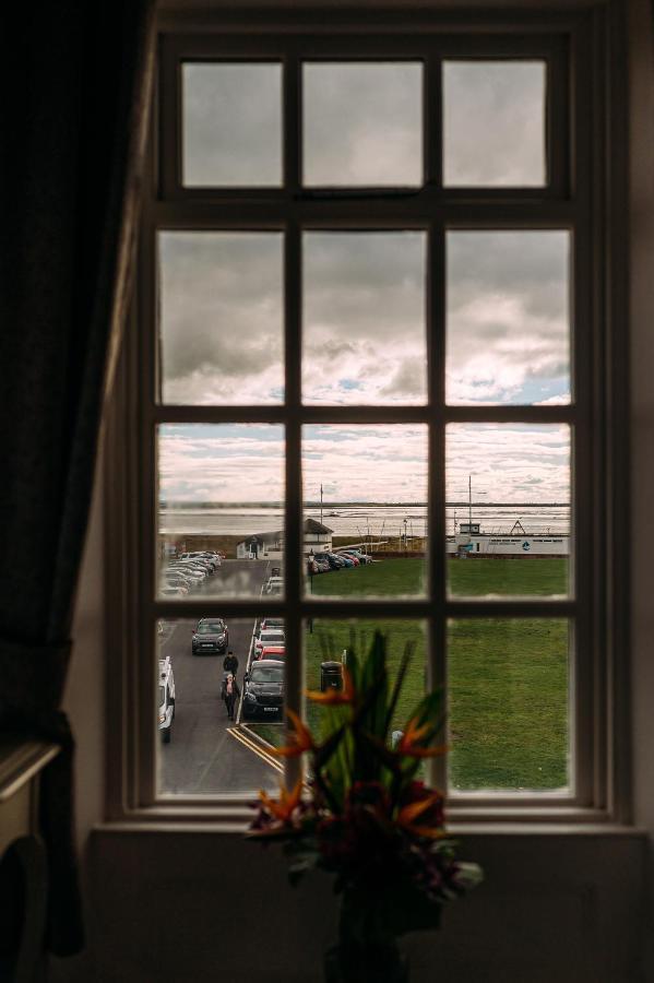 The Queens Hotel Lytham St Annes Exteriör bild
