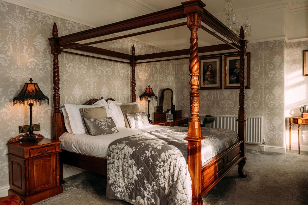 The Queens Hotel Lytham St Annes Exteriör bild
