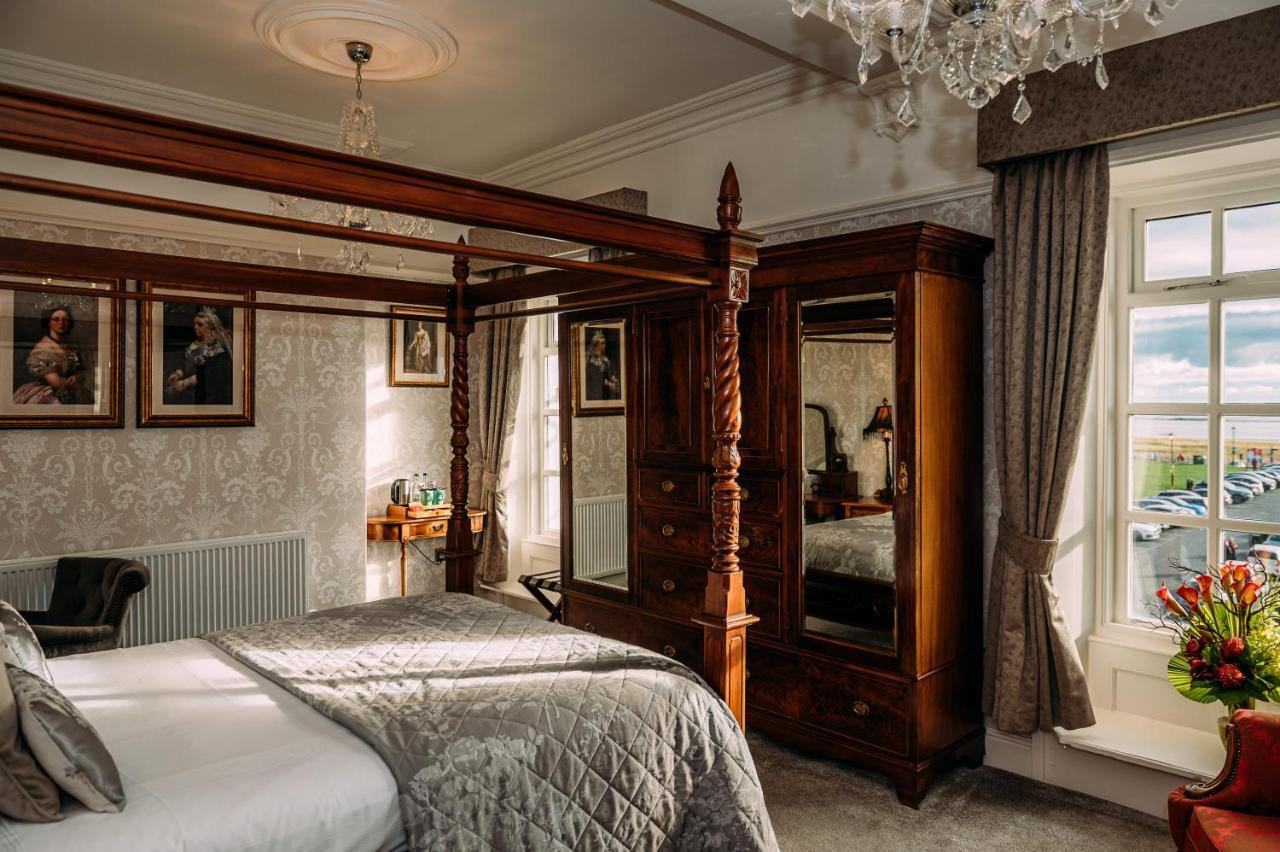 The Queens Hotel Lytham St Annes Exteriör bild